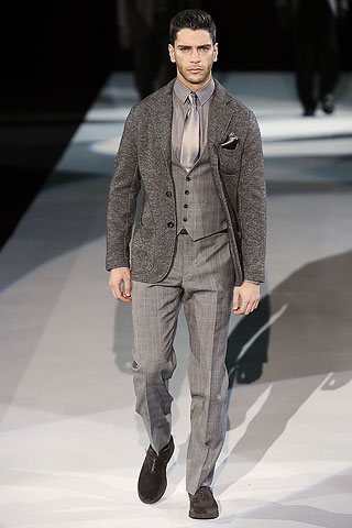 Giorgio Armani / - 2009-2010